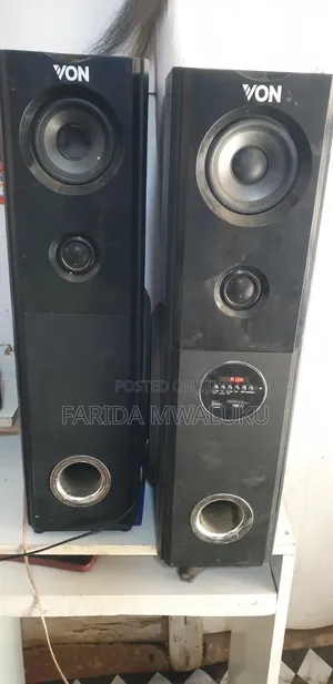 Used Von Sound System Radio