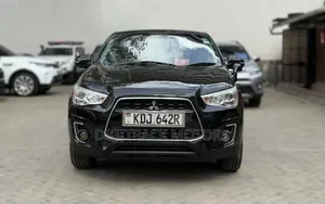 Mitsubishi RVR 2015 Nyeusi
