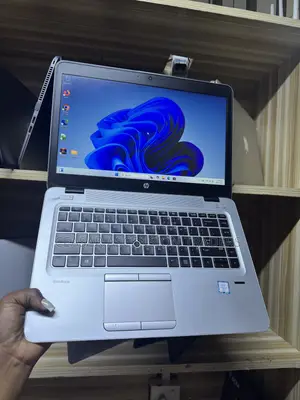 Laptop HP EliteBook 840 G3 - Core i5, 8GB RAM, 256GB SSD