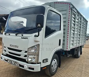 Isuzu NMR 3000 Local 2021 White