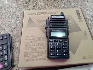 Redio ya Baofeng UV-82 Dual-Band Two-Way