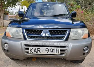 Mitsubishi Pajero Shogun 2003 Blue