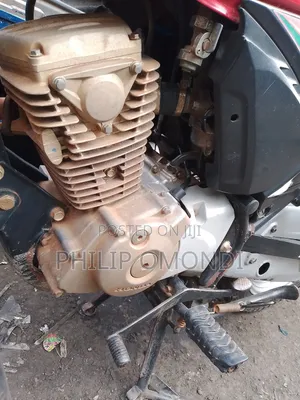 Honda CB 2019 Nyekundu