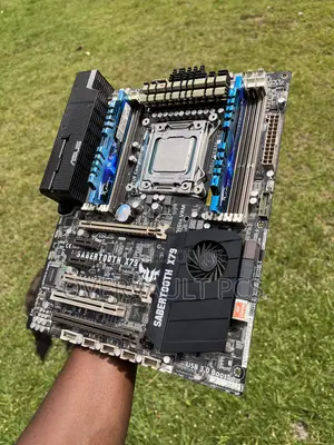 ASUS Sabertooth X79 Motherboard + Xeon E5-2697 v2 CPU + 16GB RAM Combo