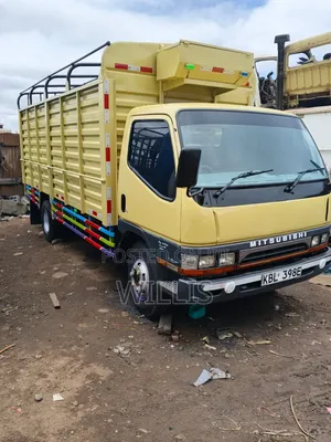 Mitsubishi Canter Lori Ndogo 2003