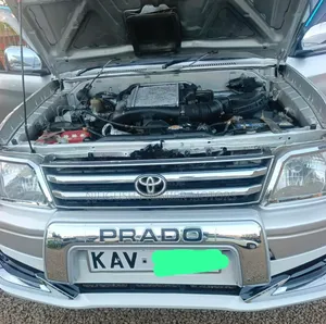 Toyota Land Cruiser Prado 2000 Silver