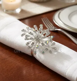 Kishikilia Petali za Napkin Chenye Maua - Dhahabu Chuma cha Kutuliza