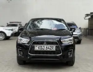 Mitsubishi RVR 2015 Nyeusi