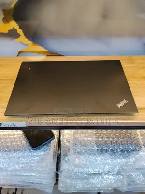 Laptopi ya Lenovo ThinkPad T480s: Core i5, 8GB RAM, 256GB SSD