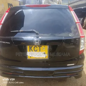Honda Stream 2011