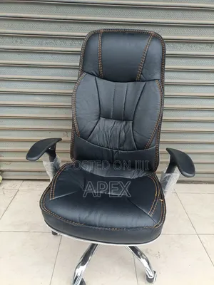 Boss Office Products Managerial Chair - Brand New