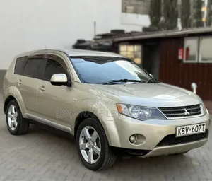 Mitsubishi Outlander 2.4i GLS Automatic 2006 Dhahabu