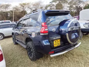 Toyota Land Cruiser Prado TX 3.0 D-4D 7-Seater 2015 Nyeusi
