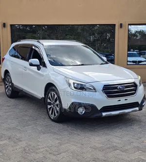 Subaru Outback 2015 Nyeupe