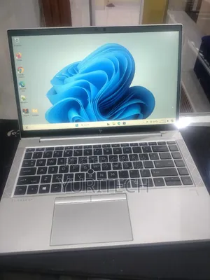 Laptop HP EliteBook 845 G7 - Ryzen 5, 8GB RAM, 256GB SSD, Touchscreen
