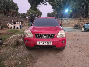 Nissan X-Trail 2.0 Automatic 2008 Nyekundu