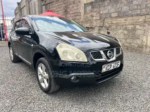 Nissan Dualis 2011 Nyeusi
