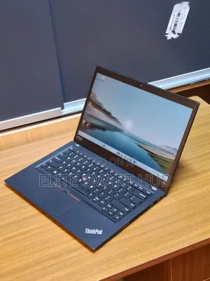 Laptopi ya Lenovo ThinkPad T490s - Intel Core i5, 8GB RAM, 256GB SSD