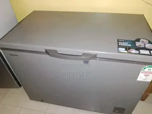 Hisense 286L Chest Freezer - Fedha