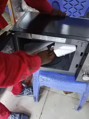 Ramtons Microwave Oven - Nyeusi