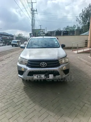 Toyota Hilux Revo 2016 Silver