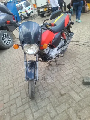 TVS HLX 125 2023 - Black
