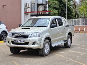 Toyota Hilux 2.5 D-4D Double Cab 2008 Kahawia