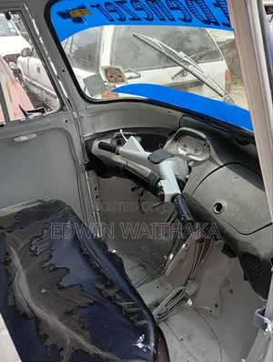 Piaggio Scooter 2017 - Nyeupe