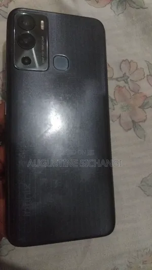 Infinix Hot 12i 64GB Silver (Used, Cracked Screen)