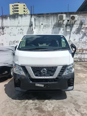 Nissan Caravan NV350 (Urvan) 2021