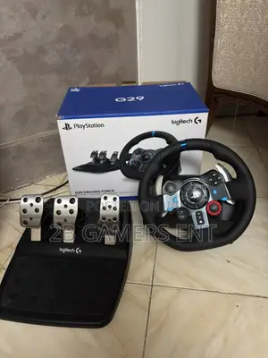 Logitech G29 Racing Wheel na Shifter (Iliyo tumika kidogo)