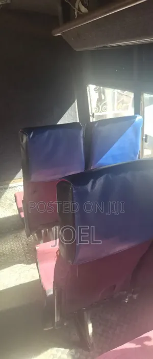 Isuzu NQR 2014 Bus