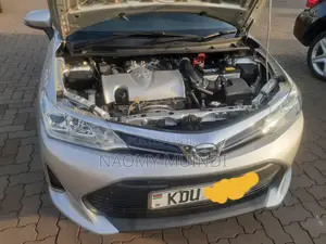 Toyota Corolla L (1.8L) 2019 Silver