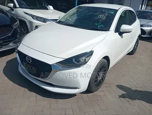 Mazda 2 2020 White