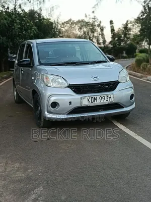 Toyota Passo 2018 Nyeupe