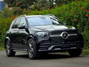 Mercedes-Benz GLE 450 4MATIC 2019 Nyeusi