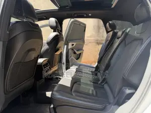 Audi Q7 2.0T Premium AWD quattro 2017