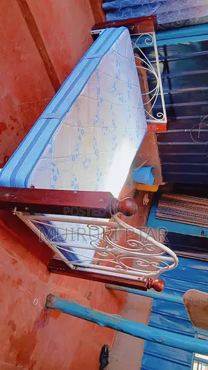 Bobmil Maharaja Godoro na Kitanda