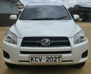 Toyota RAV4 2012 Nyeupe