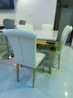 Kiti cha Kula cha Marumaru Nyeupe cha Kifahari cha Watu 6 na Msingi wa Dhahabu
