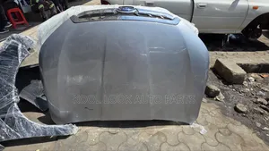 Subaru Forester SJG Bonnet with Grille