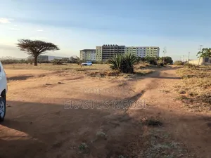 Ardhi Bora ya Kibiashara Inauzwa - Machakos Junction