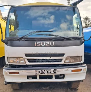 Isuzu FVZ Closed Truck (2010)
