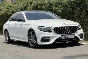 Mercedes-Benz E200 2018 AMG Line