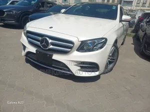 Mercedes-Benz E-Class E200 AMG 2019
