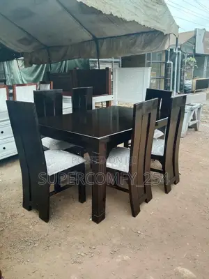 Viola Modern Detailed Dining Set