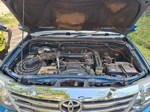 Toyota Fortuner 3.0 D AWD 2012 Bluu