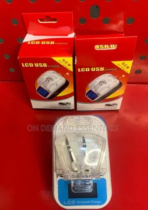 Universal LCD USB Charger