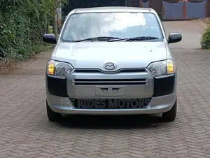 Mazda Familia 2019 Gray