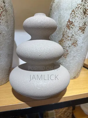 Stone Petal Decorative Vase 26x20cm